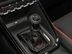 2020款 1.5L 手动智能豪华型