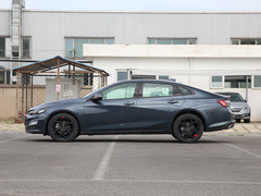 2020款 Redline 550T 自动锐动版