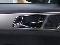 2021款 1.6L 手动尊享型