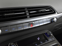 2021款 3.5L 四驅(qū)自動GLS