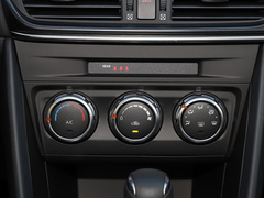 2021款 2.0L 自动两驱蓝天活力版