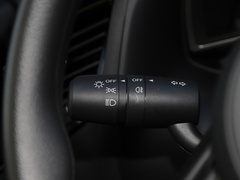 2021款 2.0L 自动两驱蓝天活力版