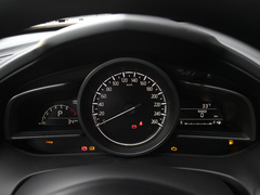 2021款 2.0L 自动两驱蓝天探索版
