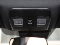 2021款 2.0L 自动两驱蓝天领先版