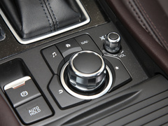 2021款 2.0L 自动两驱蓝天领先版