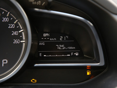 2021款 2.0L 自动两驱蓝天领先版