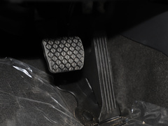 2021款 2.5L 自动两驱蓝天驾趣版