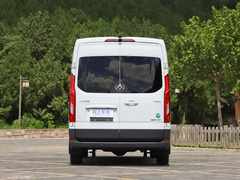 2019款 2.0T 自动智达后驱单胎长轴高顶9座