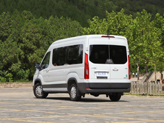 2019款 2.0T 自动智达后驱单胎长轴高顶9座