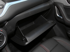2020款 Redline 650T 5座 型版