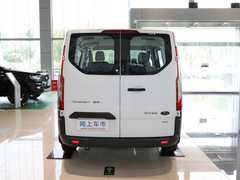 2019款 2.0T汽油多功能商用车短轴低顶6座 