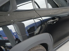 2021款 2.0T 自动两驱耀 冠军版