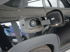 2021款 2.0T 自动两驱耀 冠军版