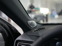 2021款 2.0T 自动两驱耀 冠军版