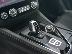 2021款 2.0T 自动两驱耀 冠军版