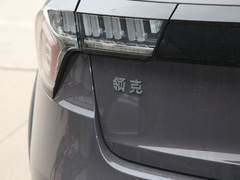 2021款 2.0T 自动两驱耀 冠军版