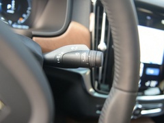 2021款 T8 E驱混动 智逸豪华版