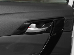 2021款 1.6L 手动尊享型