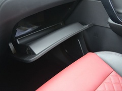 2021款 1.5T 自动尊贵型