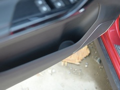 2021款 1.5T 自动尊贵型