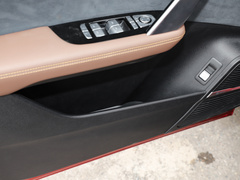 2021款 EV 长续航版尊荣型
免税
