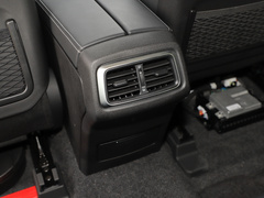 2020款 2.0T 自动四驱致敬2020版至尊型