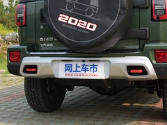 2020款 2.0T 自动四驱致敬2020版至尊型
