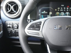 2020款 2.0T 自动四驱致敬2020版至尊型