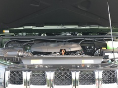 2020款 2.0T 自动四驱致敬2020版至尊型