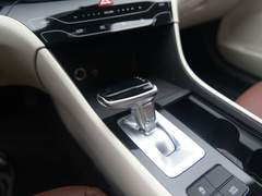 2021款 1.8L CVT尊贵版LUX