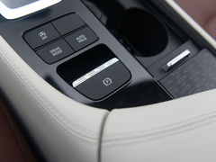 2021款 1.8L CVT尊贵版LUX