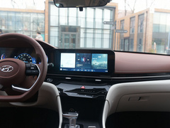 2021款 1.8L CVT尊貴版LUX