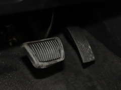 2021款 1.8L CVT尊贵版LUX