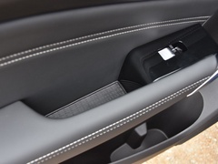 2020款 1.6T DCT影尊版 7座