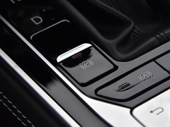 2020款 1.6T DCT影尊版 7座