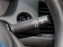 2021款 1.5L CVT潮启版