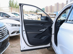 2021款 1.5T 自动豪华型