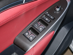 2021款 2.0T 自动领航型