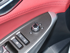 2021款 2.0T 自动领航型