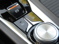 2021款 2.0T 自动旗舰型