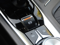2021款 2.0T 自动旗舰型