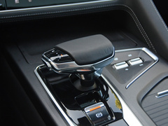 2021款 2.0T 自动旗舰型
