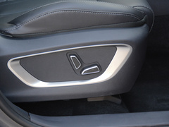 2021款 2.0T 自动旗舰型