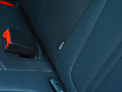 2021款 2.0T 自动旗舰型