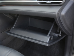 2021款 2.0T 自动旗舰型