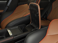 2020款 1.5T 自动豪华型
