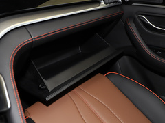 2020款 1.5T 自动豪华型