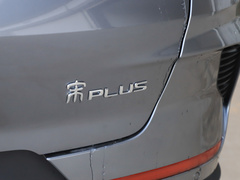 2020款 1.5T 自动旗舰型