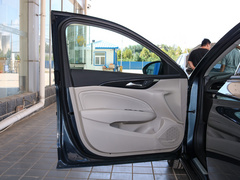 2020款 552T 精英型
