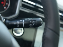 2021款 PLUS 1.5L CVT尽兴松子版